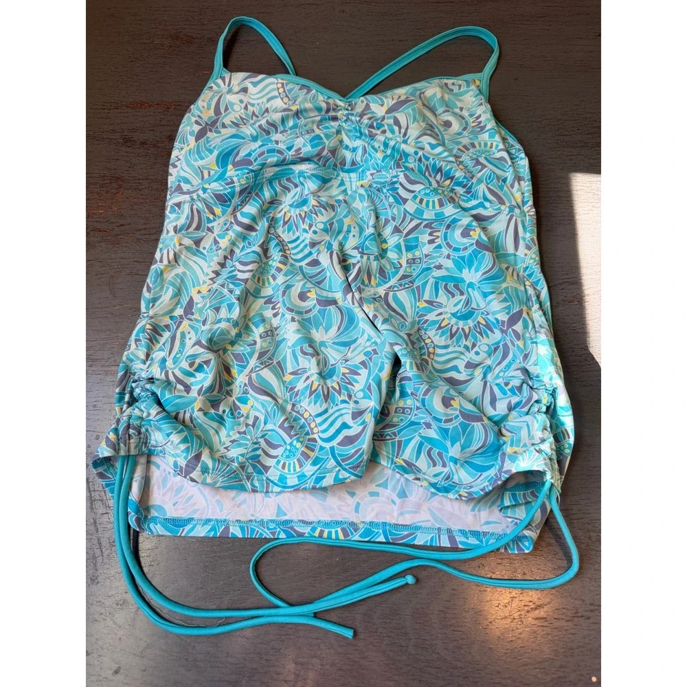 LL Bean Blue Floral Tankini Swim Top Adjustable Straps UPF 50+ Size 10 287865